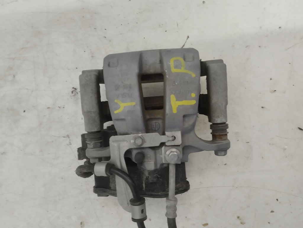 Купить Tesla model y суппорт тормозной правый задний