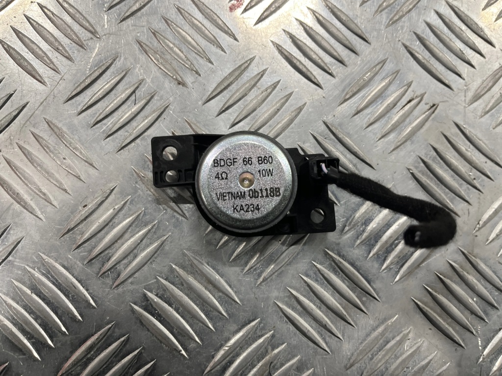 фото №2, Динамик панели консоли mazda cx-30 dm 19-