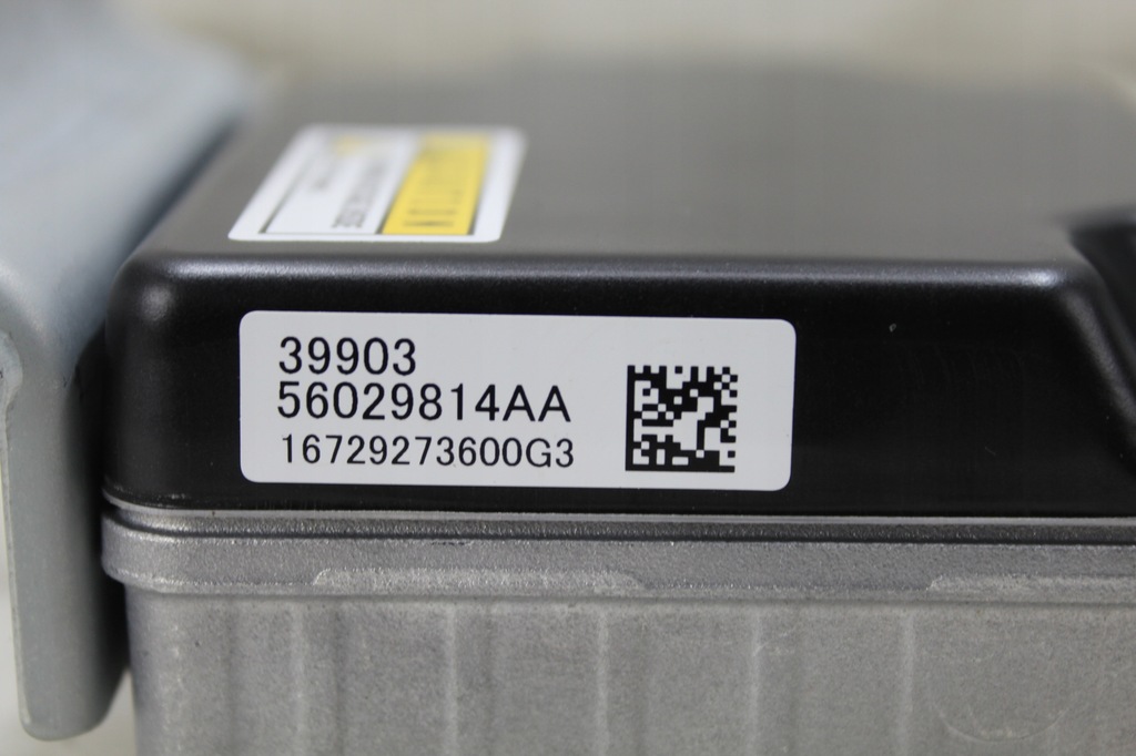 фото №15, Chrysler pacifica 17- перетворювач напруги модуль 56029814aa