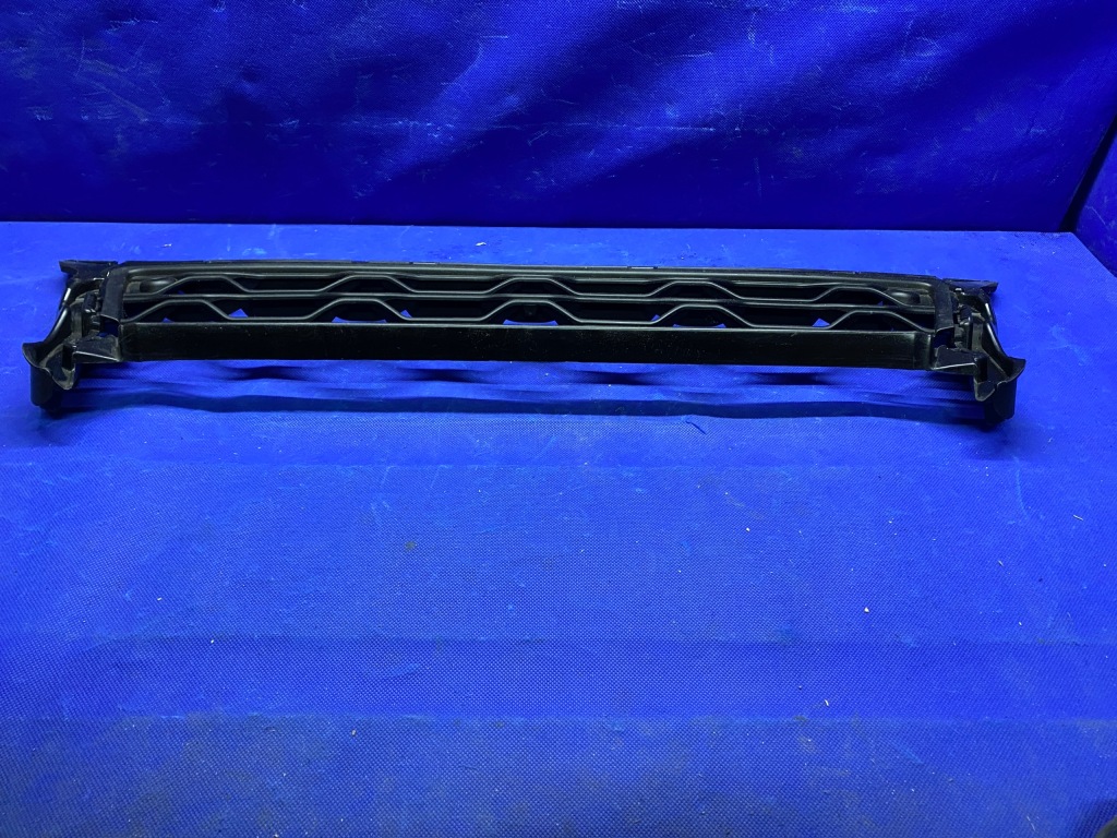 Mini countryman f60 решётка бампера передний решётка  перед 7390548 с Разборки