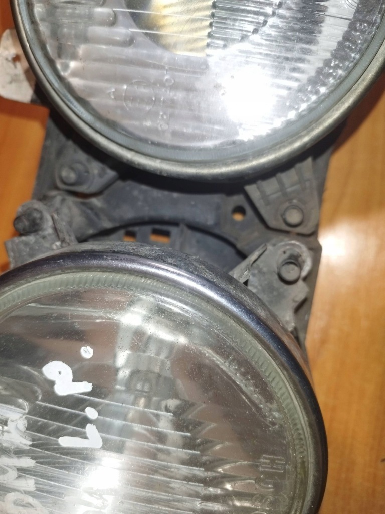 Фара перед левая bmw e34 13174100 Недорого