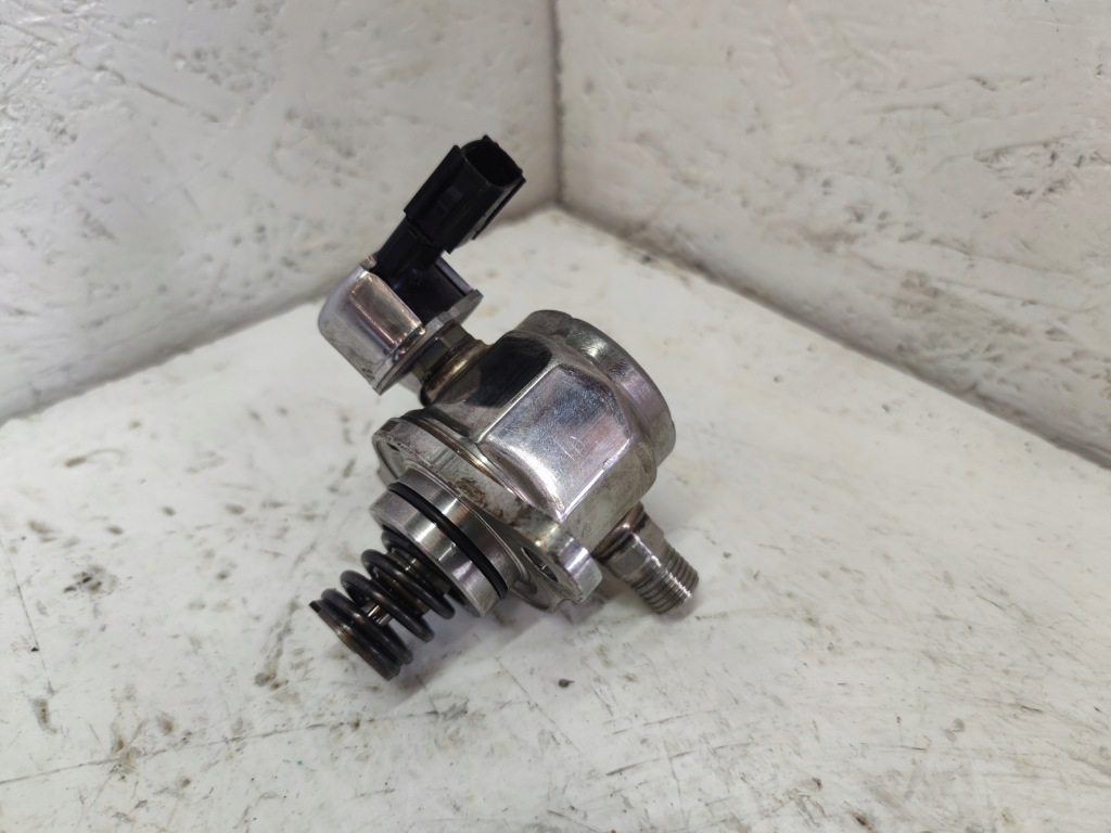 фото №1, Toyota rav4 v помпа пального 2.5 гібрид