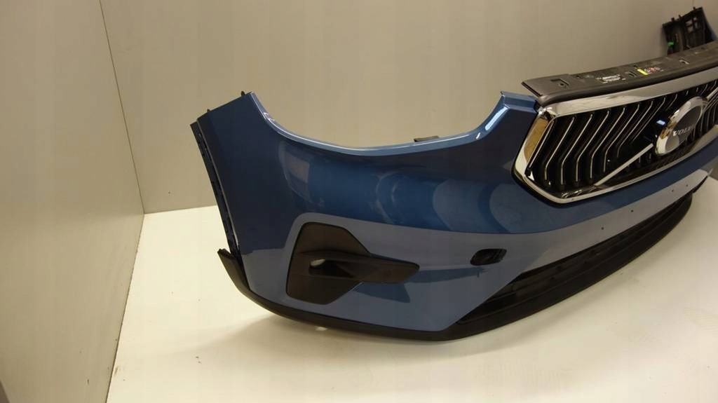 фото №9, Volvo xc40 lift бампер передний kompletny 734