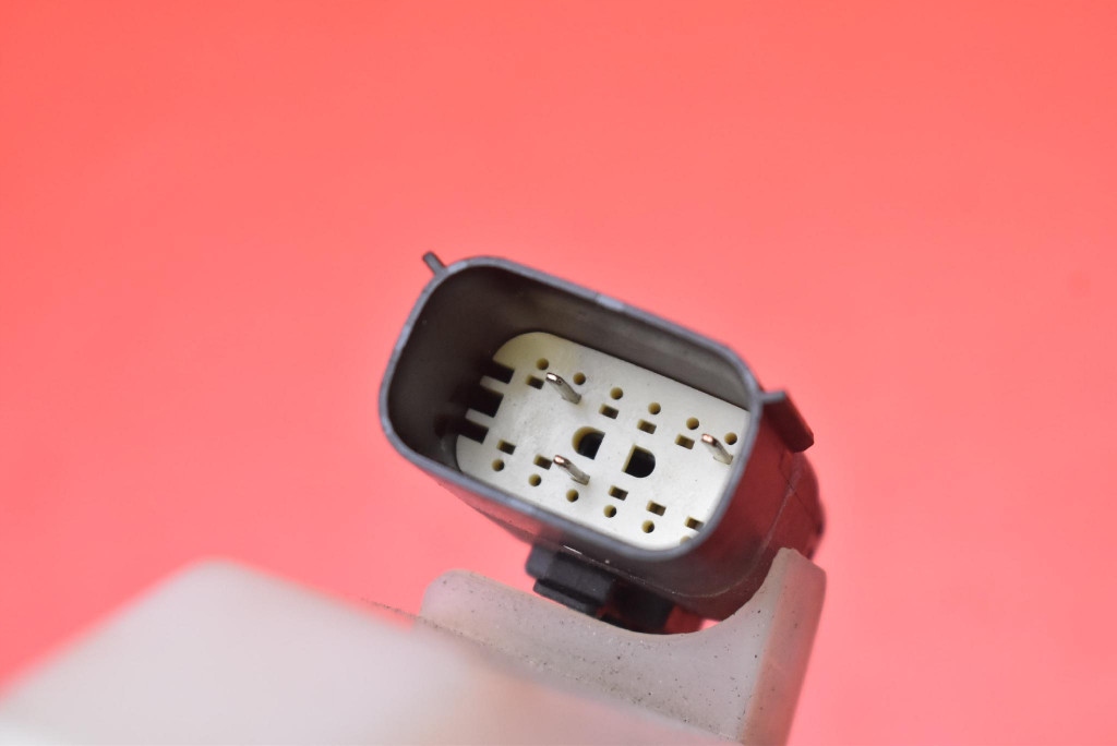 фото №8, Замок дверь правый перед передний eu 1084917-00-d tesla model x 90d 15-21