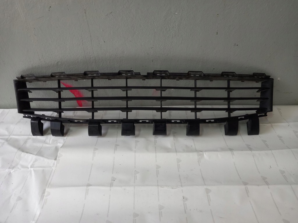 Решітка бампера передня renault megane ii lift Ціна