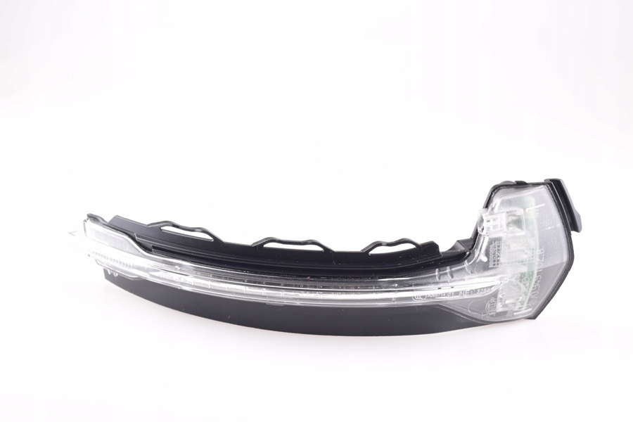 фото №1, Поворотник зеркало правого audi rs3 cabrio r19