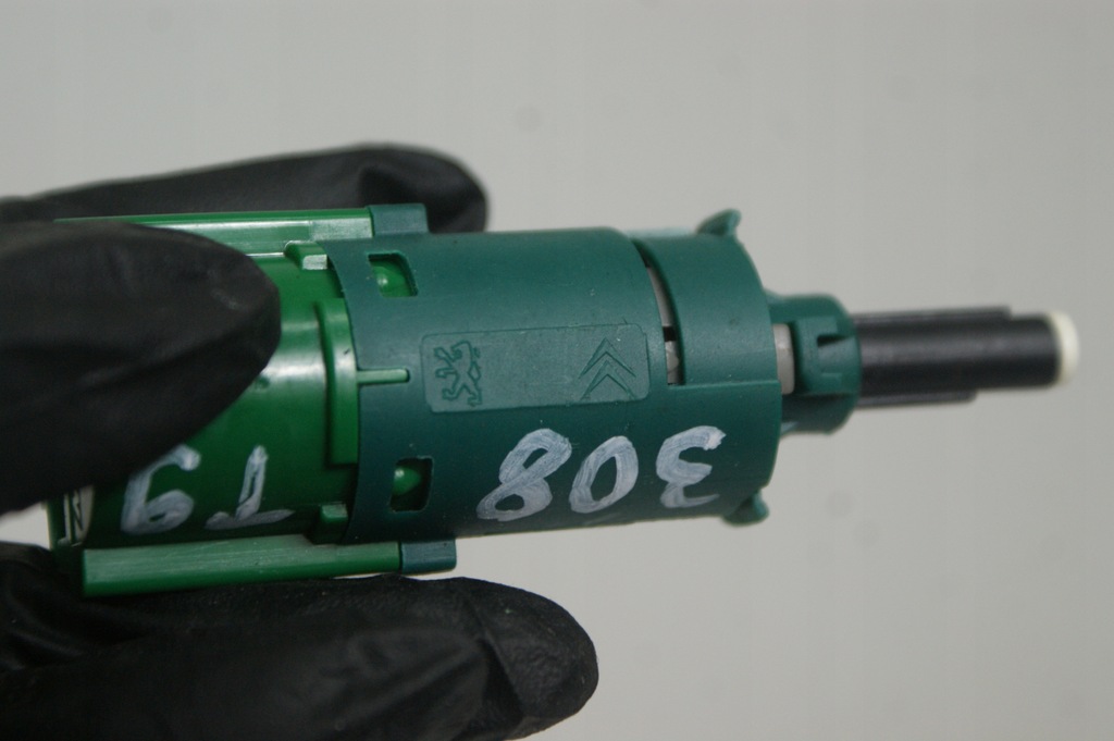 фото №15, Датчик вимикач світло світла стоп peugeot 308 t9 kombi 9804869480