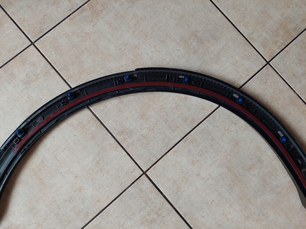 фото №10, Молдинг крыла - левый задняя - audi q2 - 81a