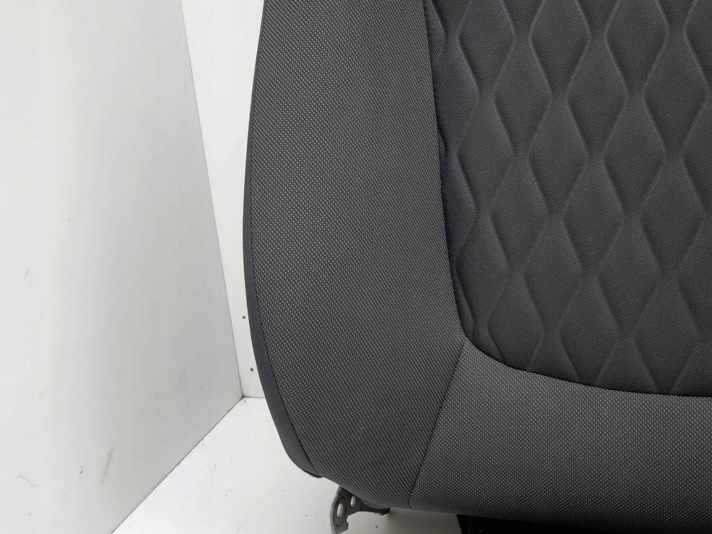 фото №9, Toyota corolla e210 e21 2021 левая сторона сиденье передний пассажира