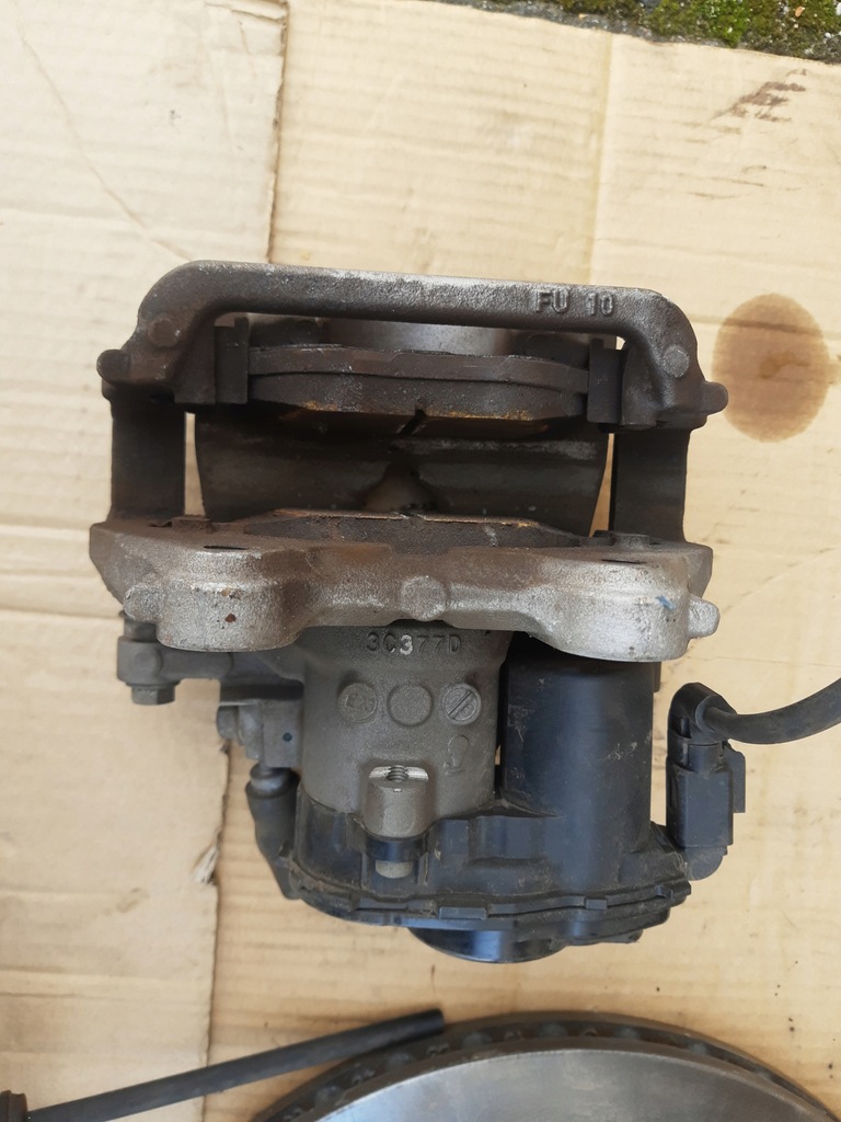 фото №9, Mercedes glc x254 e w214 суппорты перед+ задняя тормозные диски swap 370x32 360x26