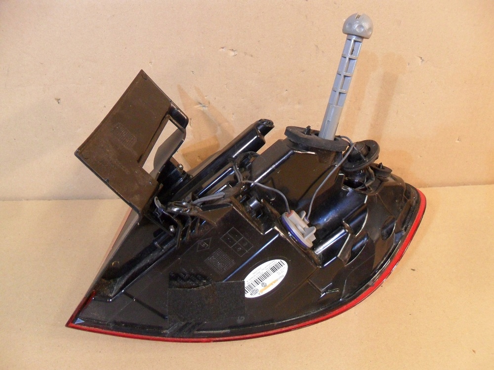 фото №10, Лампа ліва задня крила grand scenic iv 4