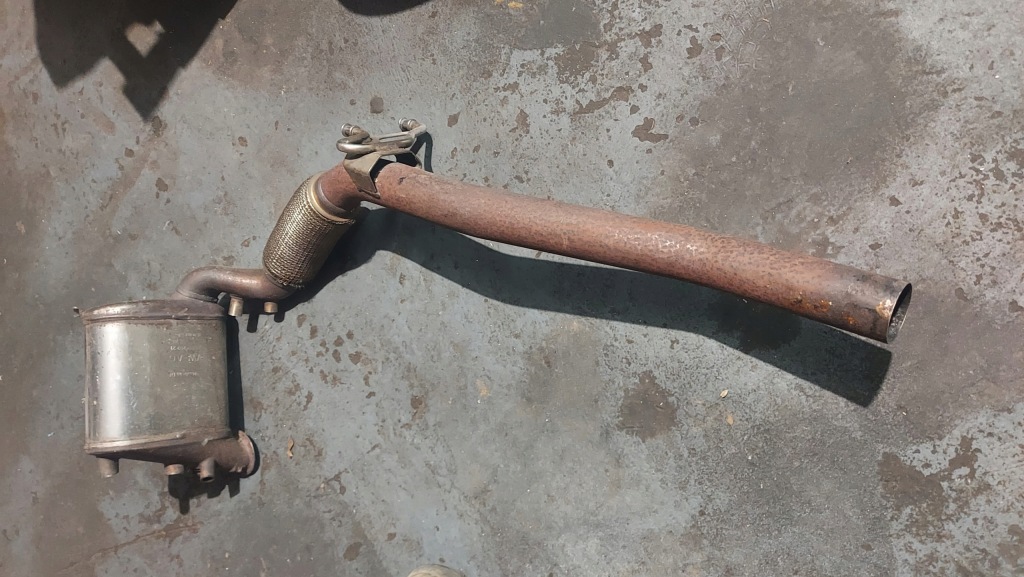 фото №1, Фильтр частиц твердых dpf fap катализатор vw passat b6 3c0131765c 3c 3c0