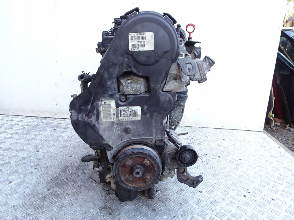 фото №9, Двигатель + форсунки volvo s80 ii v70 iii 2.4 d5 185 km