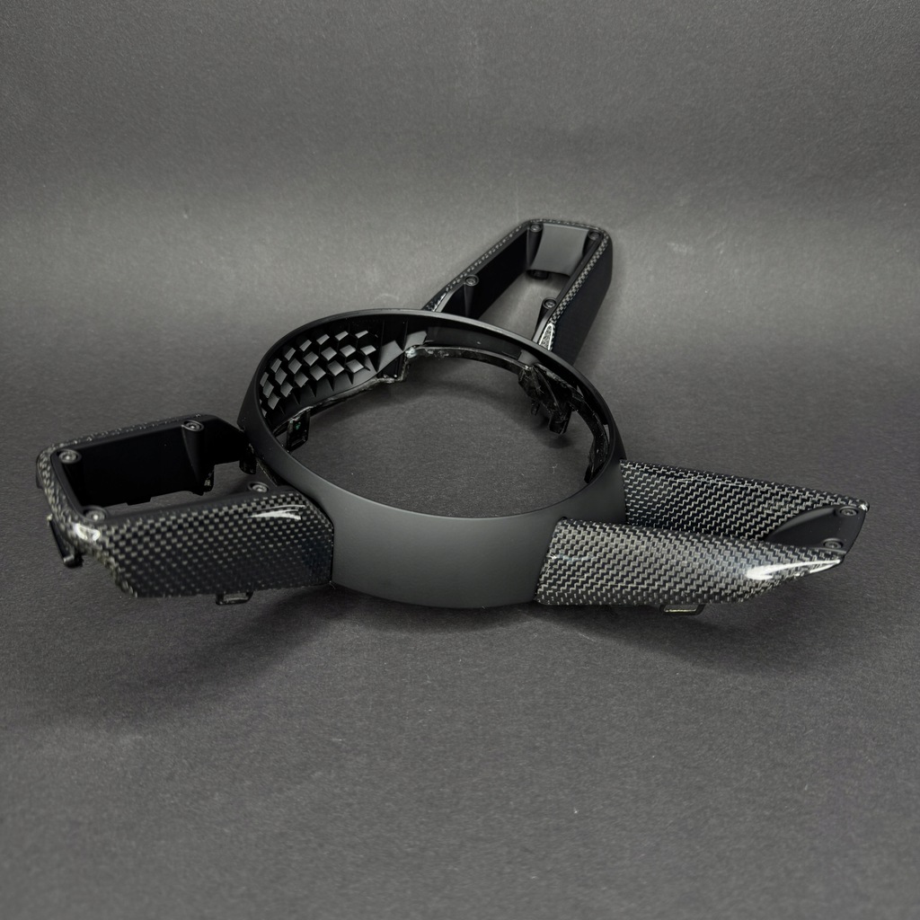 фото №8, Porsche 911 992 panamera cayenne taycan macan рамка руля карбон