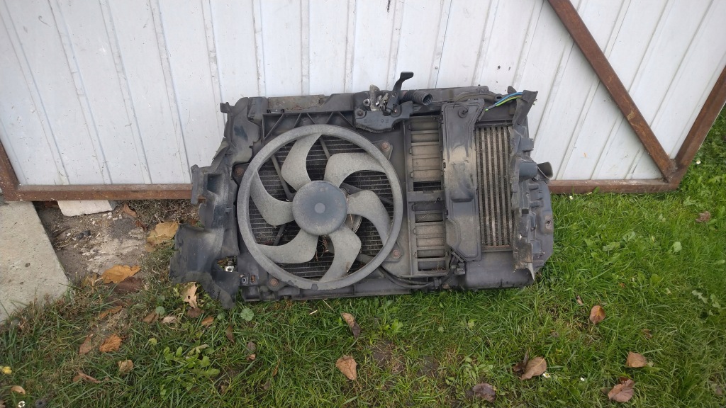 фото №1, Peugeot 407 1.6 hdi - радиатор вентилятор комплект