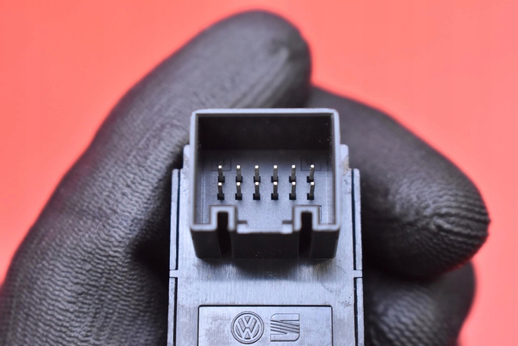 фото №7, Рычаг тормоза ручного 3g0927225 vw passat b8 14-20