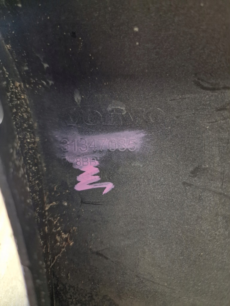 фото №11, Volvo v40 lift 2016 - r-design бампер перед