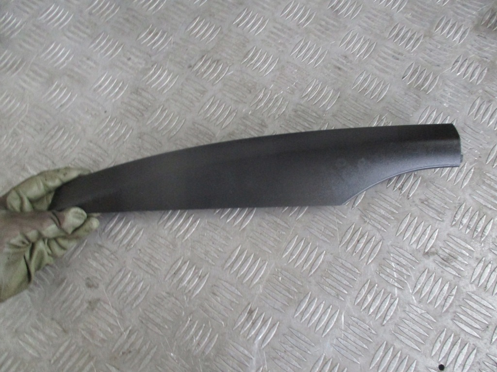 Заглушка рейлинг правый задний  ford mondeo mk iv 07-11 r. Цена