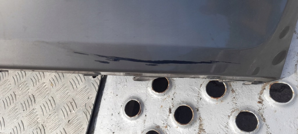 Бампер перед renault clio 3 оригинал Цена