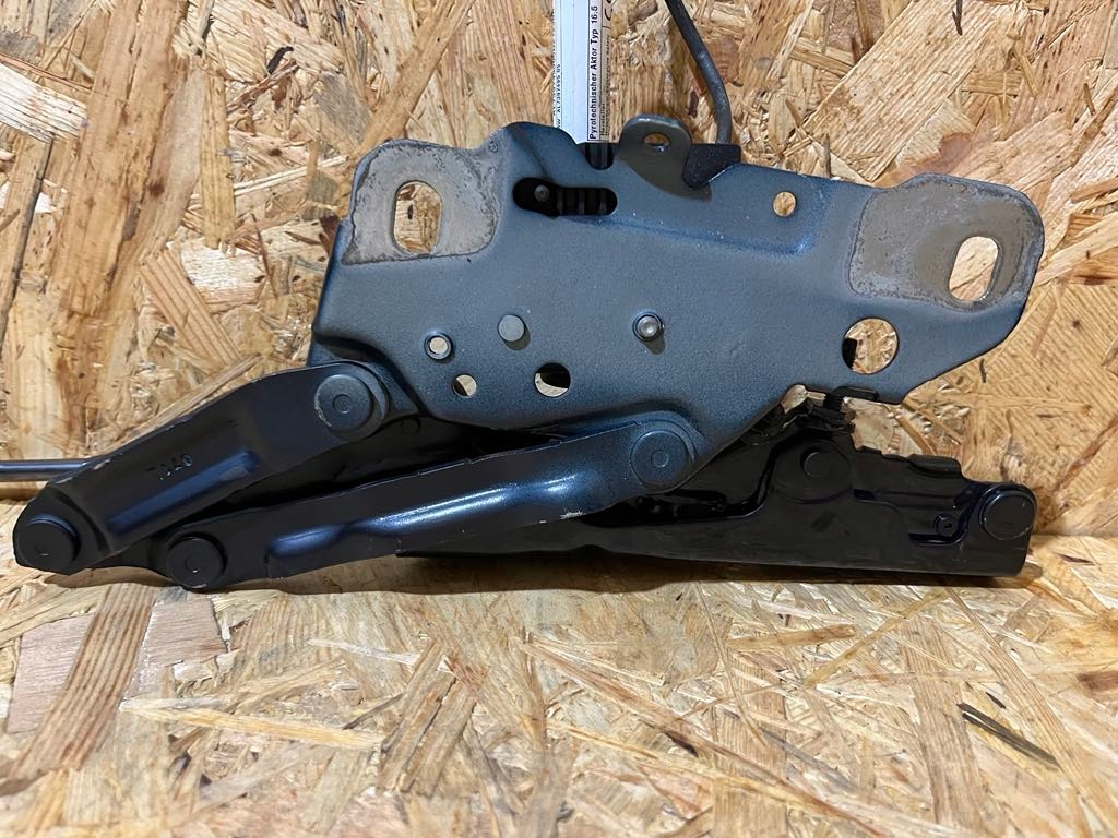 Петлі капот патрон лівий + правий bmw x3 g01 x4 g02 lak. 416 7397499 7397500 Ціна