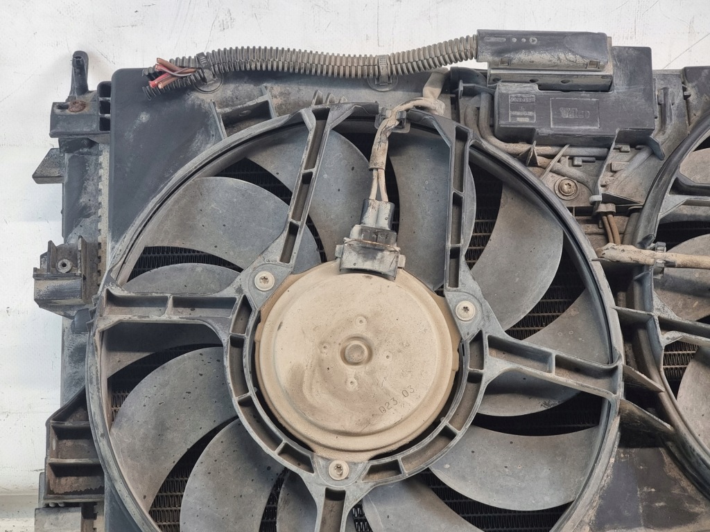 Радиатор воды 24418343 + вентилятор 24410989 opel vectra c 2.2b 108kw 03r с Разборки