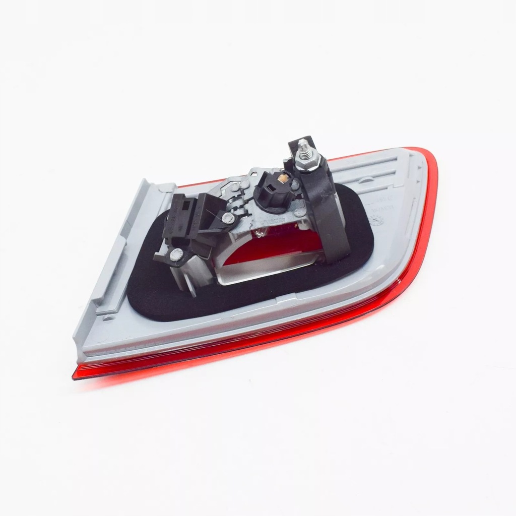 фото №7, Bmw 3 e92 задняя крышка багажника левая задняя свет 63217162299 7162299 oem