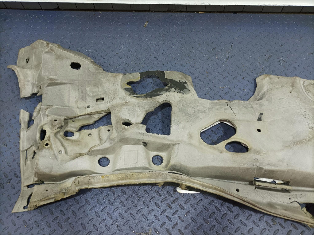 фото №6, Audi a8 d5 шумоизоляция жабо 4n1863815d