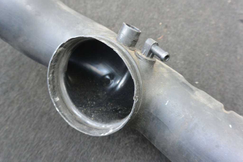 фото №7, Шланг воздуха audi q7 4l a6 a8 vw touareg 7l