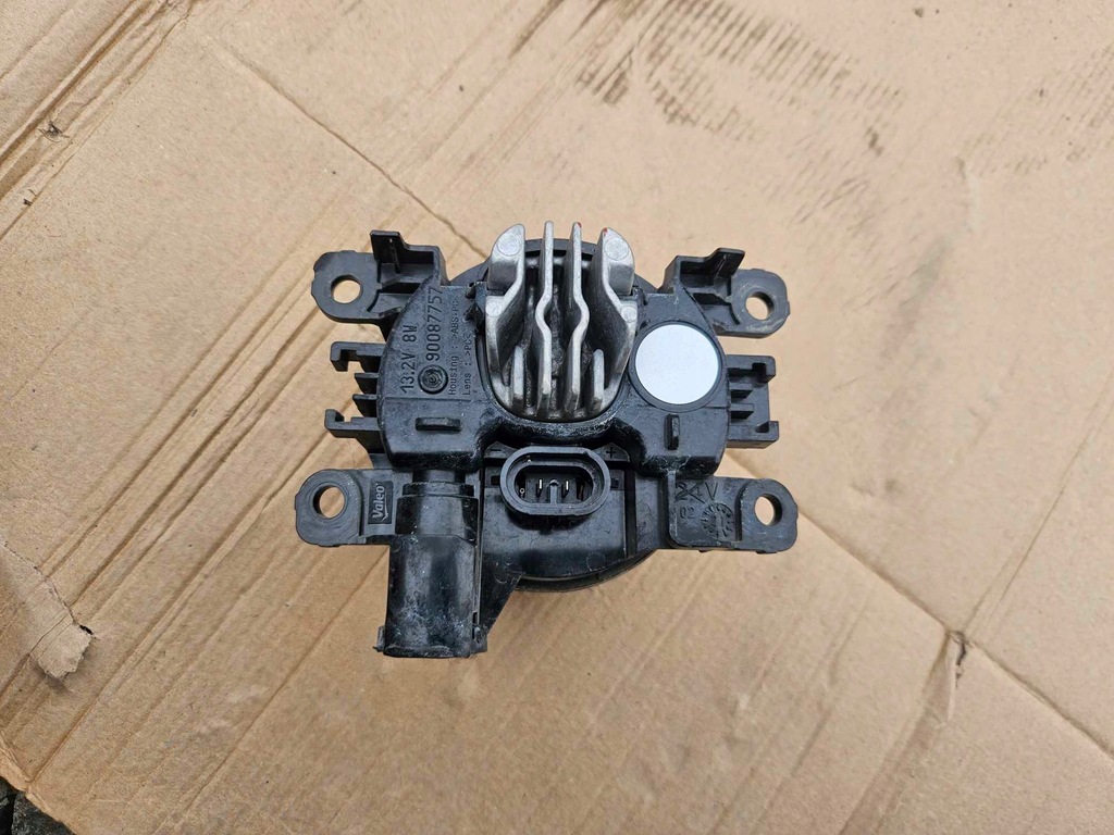 фото №2, Противотуманная фара renault 261509314r clio v kadjar scenic koleos