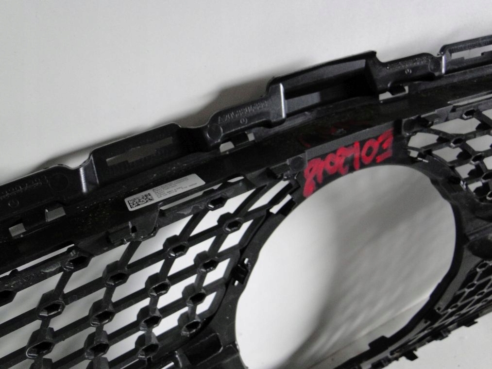 фото №7, Mercedes c klasa 205 c/a решётка радиатора diament решётка радиатора amg