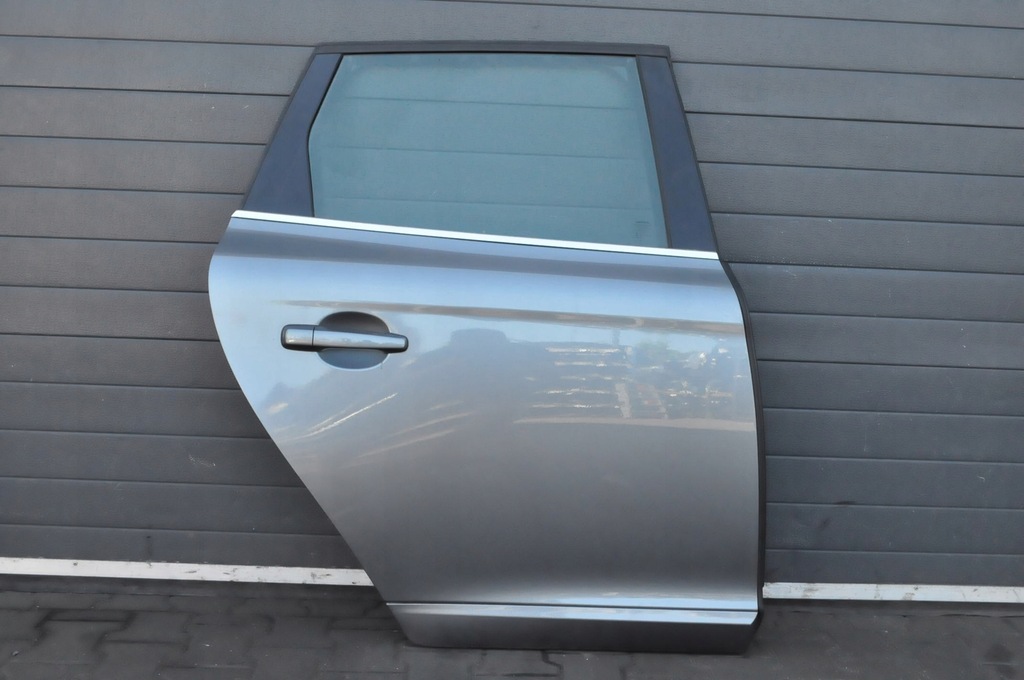 фото №1, Volvo xc60 i lift 2016 r дверь правый задняя правое задние 714