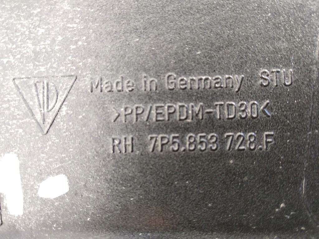 фото №10, Porsche cayenne gts 7p5 молдинг крыла правая задняя