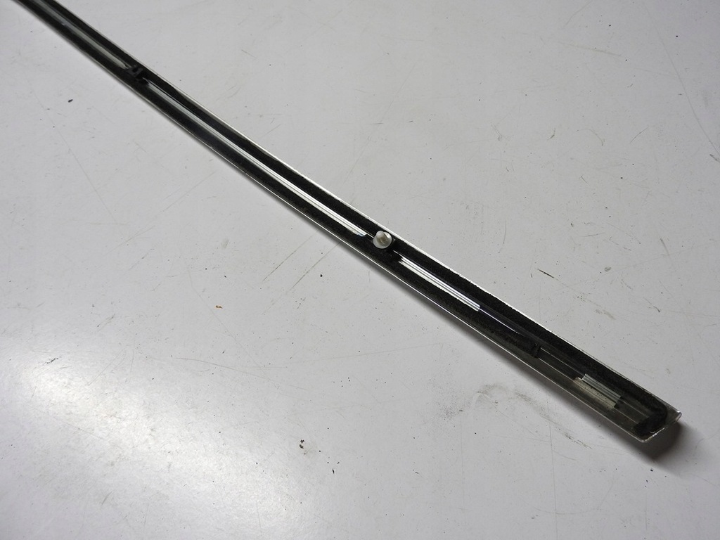 фото №6, Citroen ds4 11-15 молдинг ущільнювач правий задня хром 9687381177