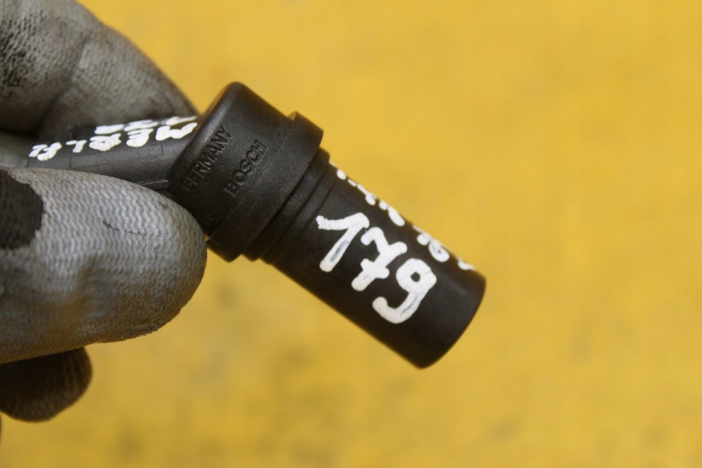 фото №8, Датчик положення вала meriva a fl 0261210151