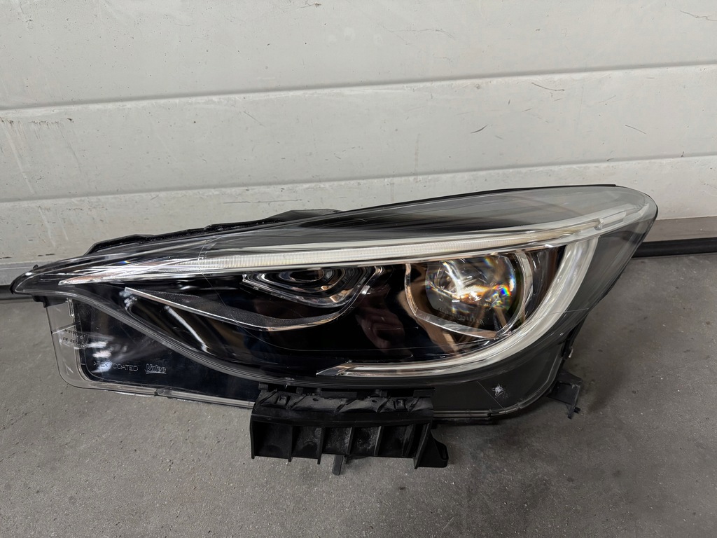 фото №1, Infiniti q30 qx30 full led левая лампа