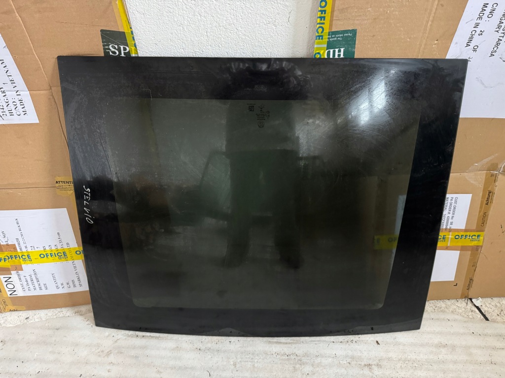 фото №1, Alfa romeo giulia stelvio стекло крыша панорама