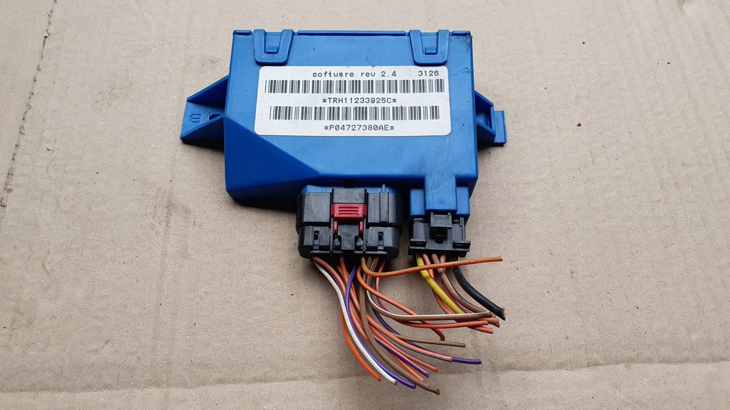 фото №1, Chrysler pacifica модуль крышки p04727380ae