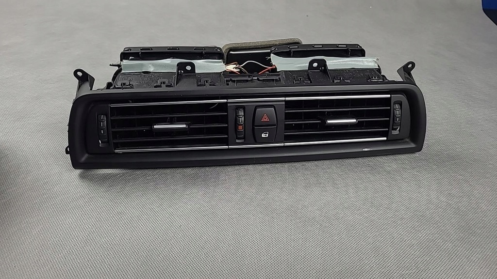 фото №1, Bmw f06 f12 f13 решітка обдув перед передня 9197489