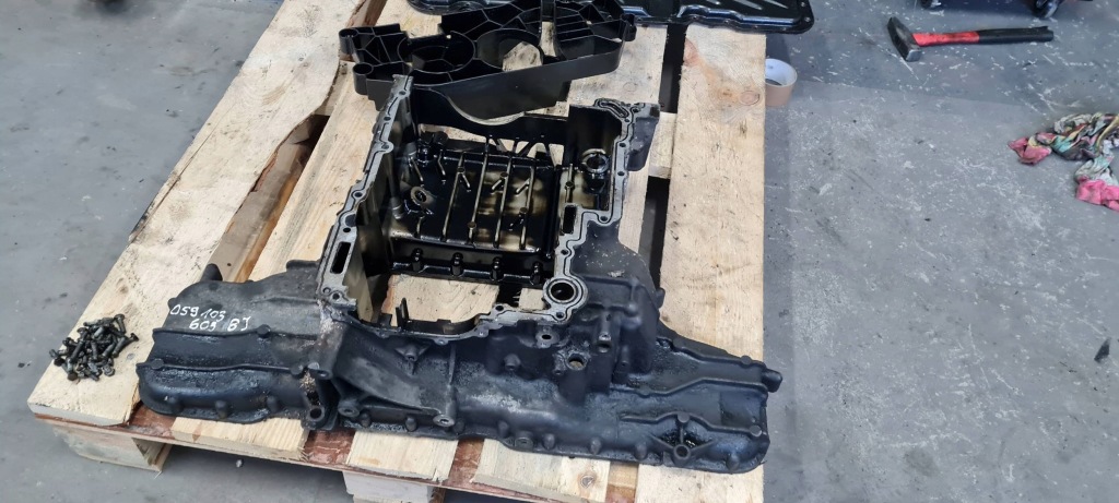 Купить A6 c6 рестайлинг  корпус основание поддон масла масляная 3.0 tdi 059103602d