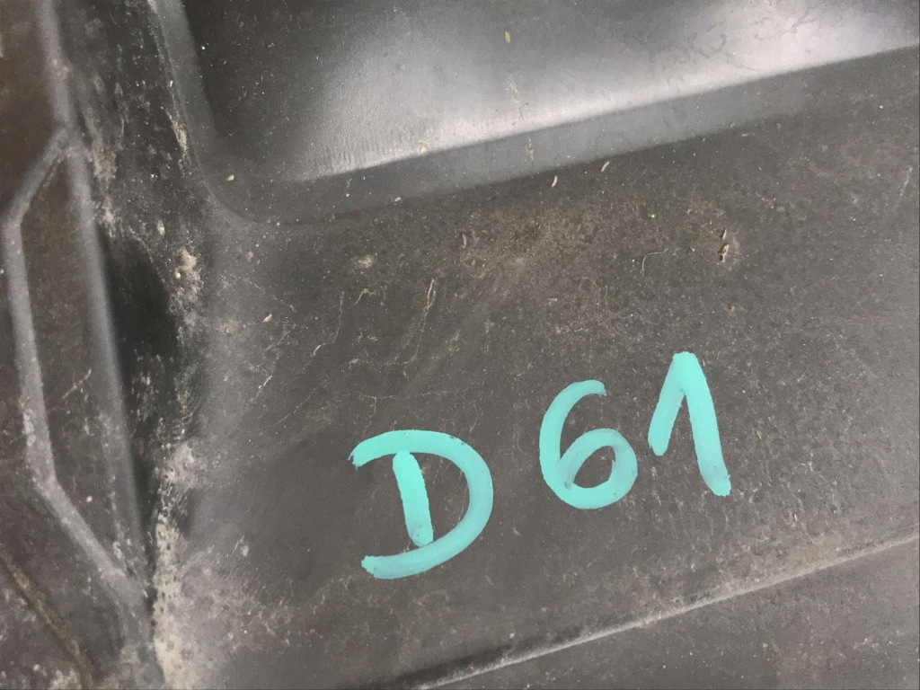 Audi a5 2 8w6 s-line рестайлинг  решётка бампера перед правая  19-24 8w6807682t Цена