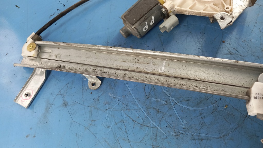 фото №5, Підйомник скло правий перед nissan micra 1.5dci 03