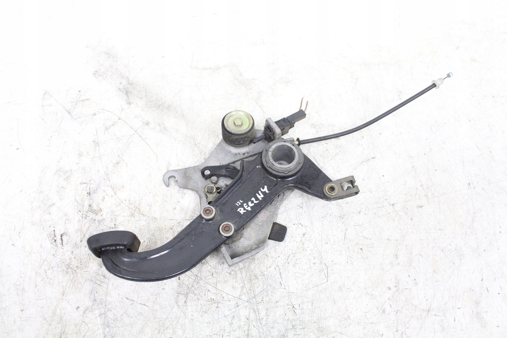 фото №1, Педаль тормоза ручного mercedes w124