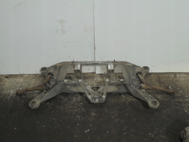фото №12, Volvo 960 s90 v90 підрамник підрамник балка підвіска задня задня 9127432