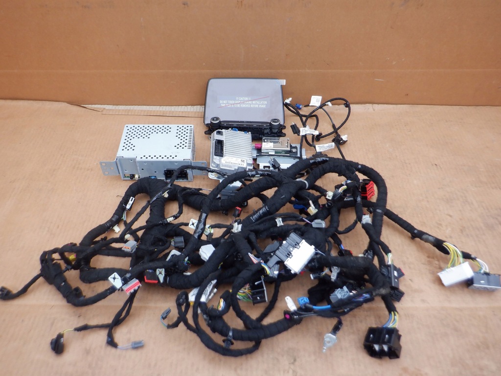 фото №1, Радіо навігація набір синхронізація 3 ford kuga mk3