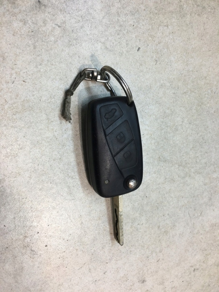 фото №9, Замок зажигания ключ lancia ypsilon ii 1.3 jtd 00468453610