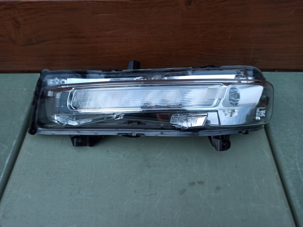 фото №1, Протитуманна фара поворотник drl led mustang pjr3b13201af