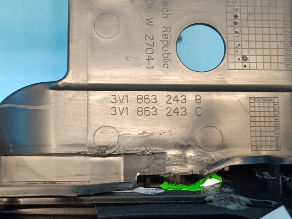 фото №14, Skoda superb 3 kombi 2.0 tdi 147kw 2023 r защита туннель средний 3v1863241et