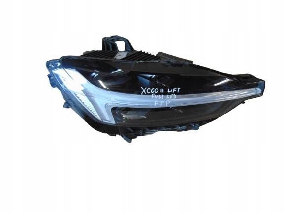 Купить Volvo xc60 2 рестайлинг  фара передняя правый  full led 32337379