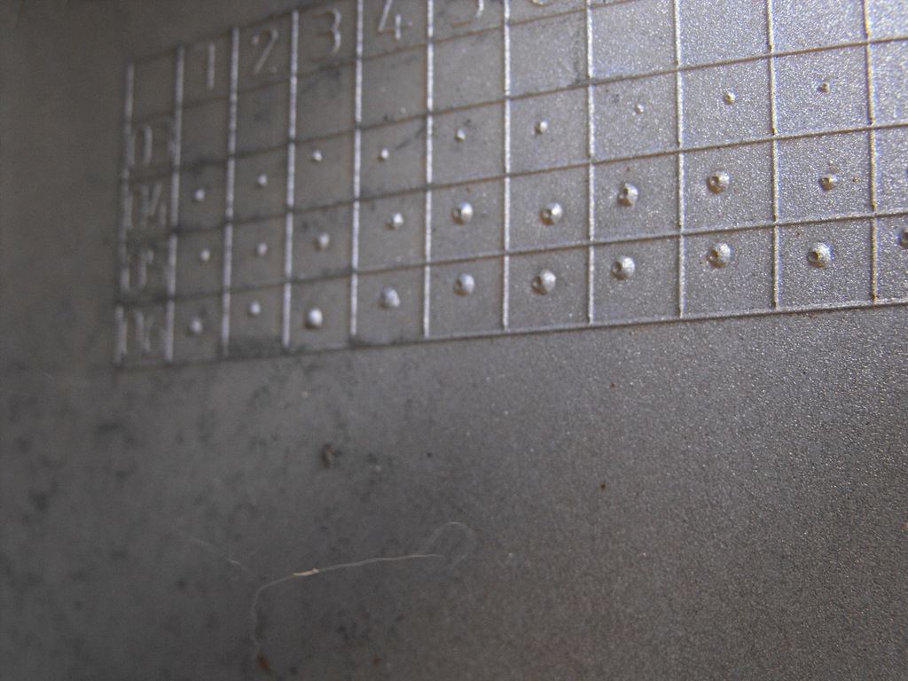 фото №12, Aston martin db9 бампер задняя 4g43-17d781-a