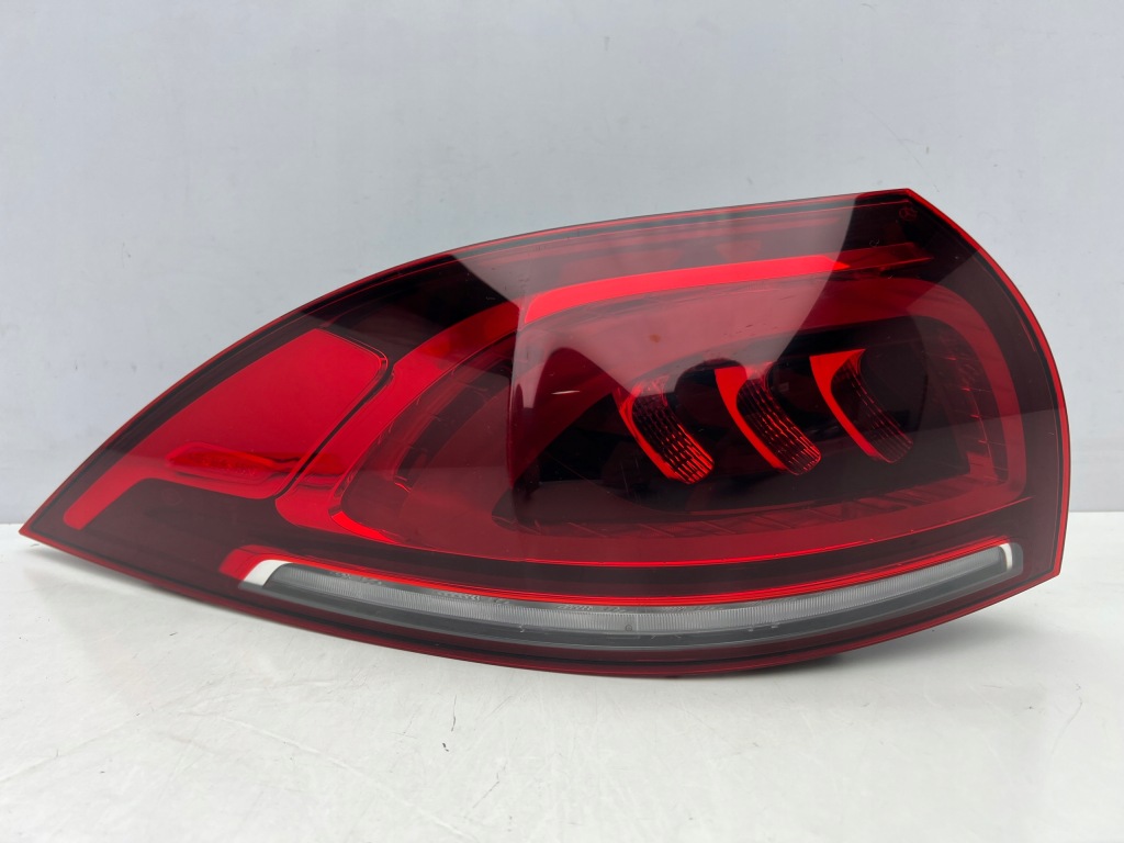 фото №1, Mercedes gle w167 a1679061007 лампа задняя левая задняя led 2019-